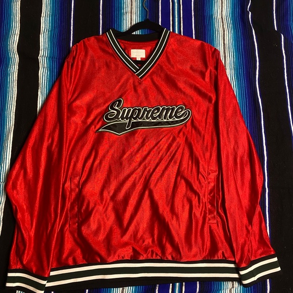 SUPREME LONG SLEEVE TSHIRT
